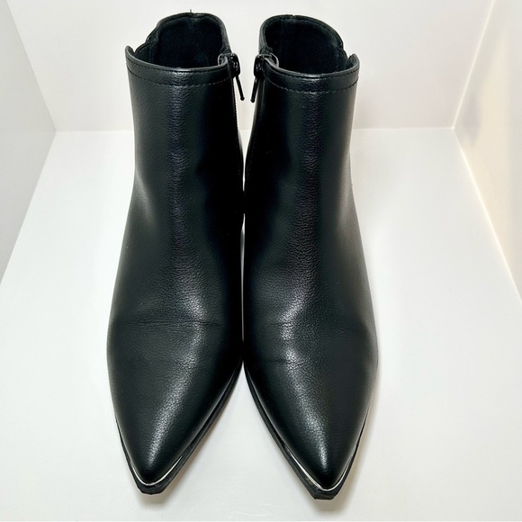 Call It Spring Women’s Norma B.E.D FOAM Black Ankle Boots, New Condition - Picture 5 of 10